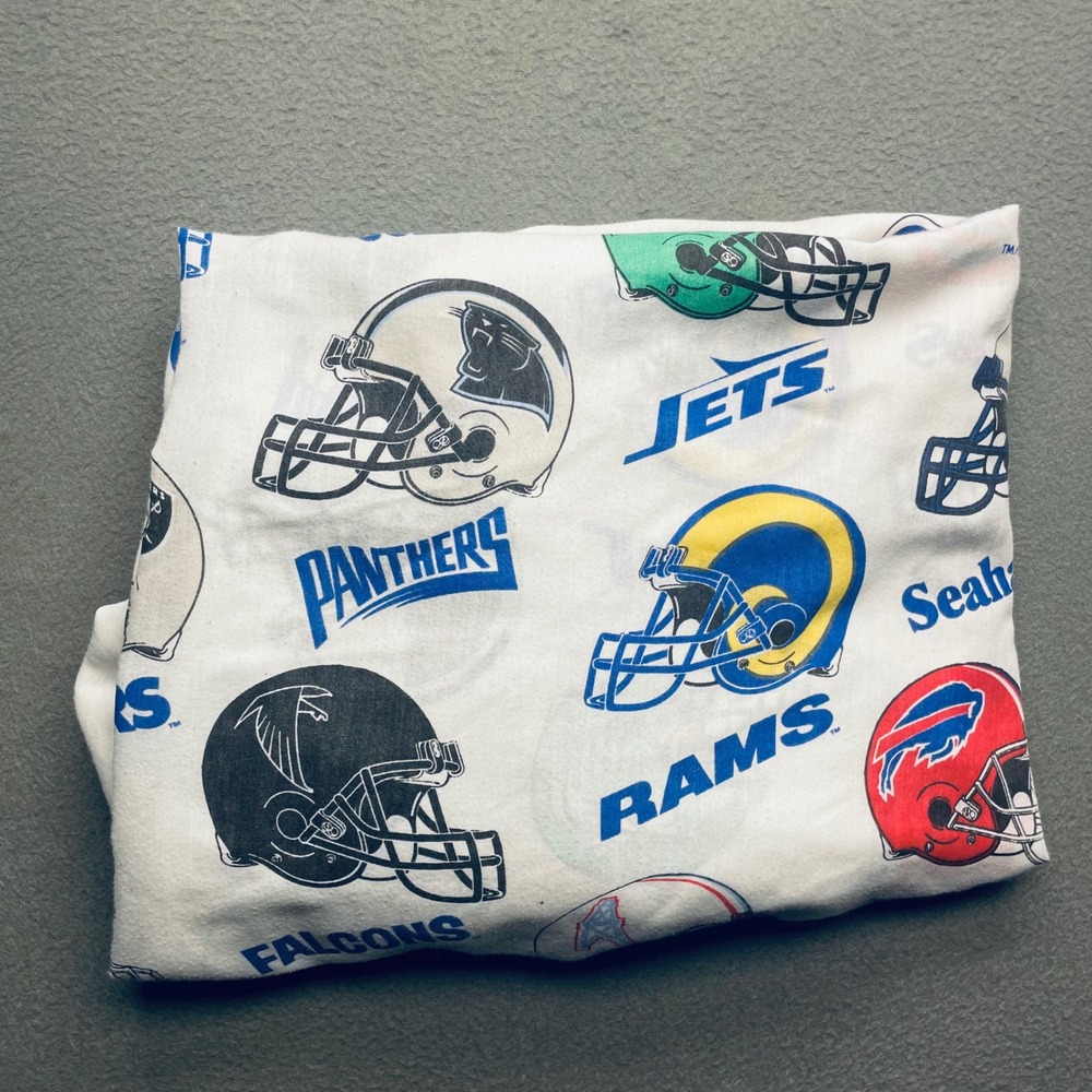Vintage 1995 NFL Sheet fitedTwin All Over Print Team Helmets 90s Bibb Co USA